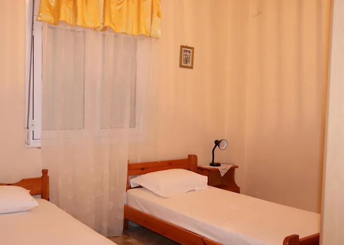 Anastassia Og Apartmán Koróni